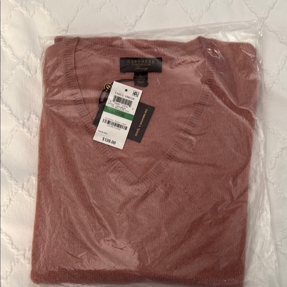 Cashmere V-Neck Sweater in Dusty Pink
